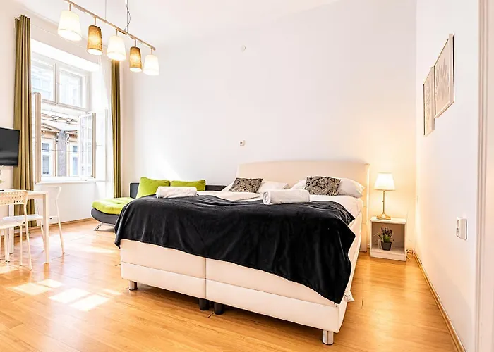 Modern & Cozy 2br Excellent Connectivity Apartamento